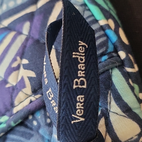 Vera Bradley Small Crossbody Quilted Bag - Picture 10 of 10